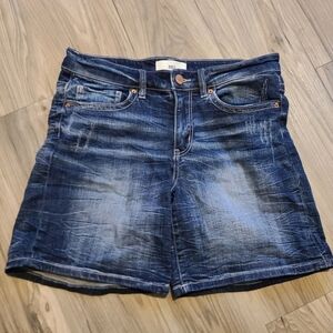 BKE Payton Blue Denim Shorts Womens Size 28